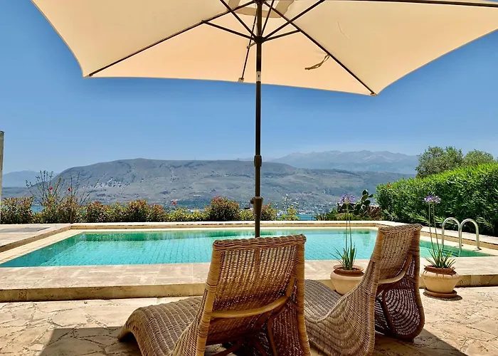 Aggelos And Thisbe Chania Suburbs Sea View * Chania (Crete)