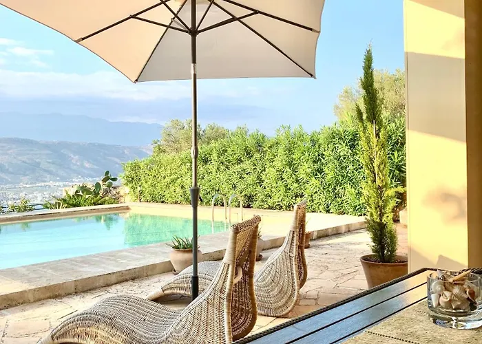 Aggelos And Thisbe Chania Suburbs Sea View Holiday home Chania (Crete)